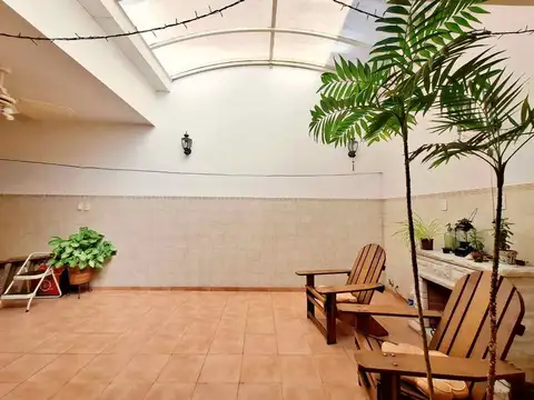 Depto Tipo Casa en Venta en Barrio Naón, USD 280.000