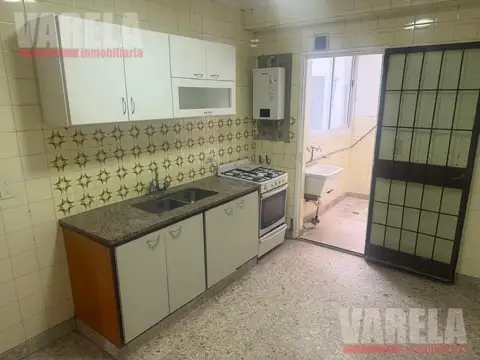 Departamento 3 ambientes con 2 baños