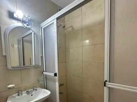 Departamento a 2 cuadras del mar, metros del centro con gas natural (120481)