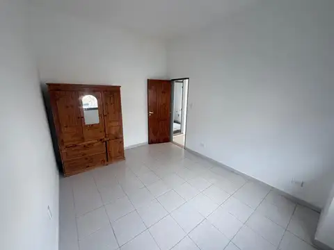 Depto Tipo Casa Monoambiente con 1 baño