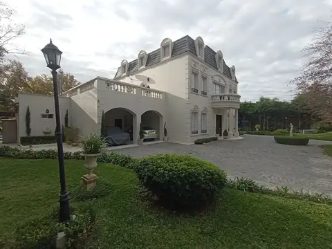 Casa en Venta en Del Viso, USD 1.750.000