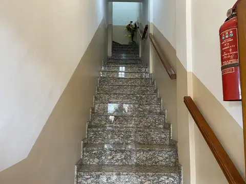 Local en Venta en Bernal Oeste, USD 280.000