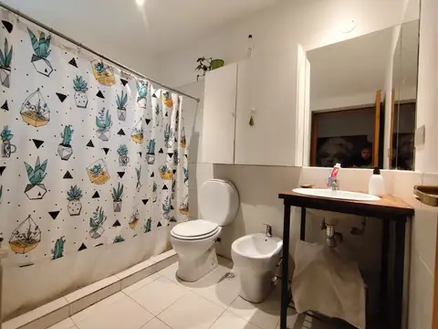 Depto Tipo Casa en Venta con 1 cocheras