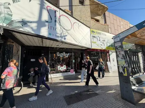 Local en Venta 40 años