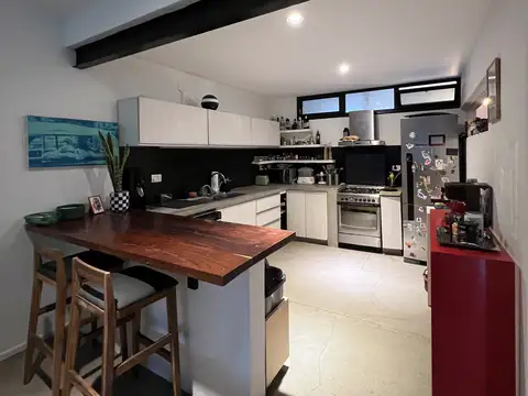 Depto Tipo Casa 4 ambientes con 2 baños