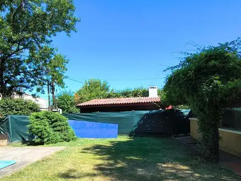 Casa en Alquiler en Villa Gobernador Udaondo, $ 1.000.000