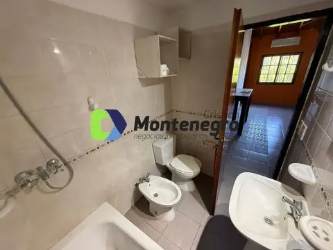 Depto Tipo Casa 2 ambientes con 1 baño