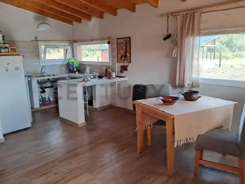 María Paola 5400, Piso 0