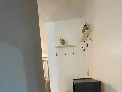 Avenida Hipólito Yrigoyen e/ Sáenz Peña y Virrey Cevallos