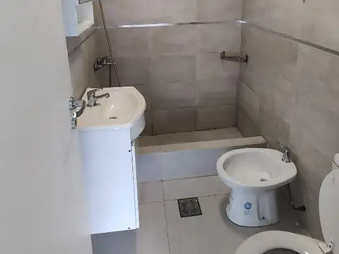 Depto Tipo Casa en Alquiler 15 años