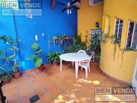 Depto Tipo Casa 4 ambientes con 2 baños