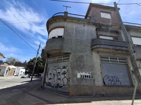 Casa en Alquiler en Jose Leon Suarez, $ 900.000