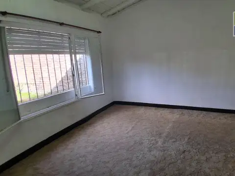 Departamento en Alquiler en Grand Bourg, $ 450.000