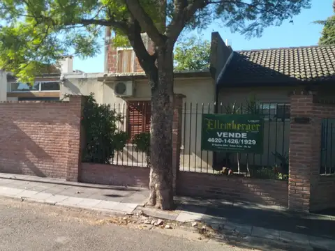 La Jabuti 1900, Piso 0