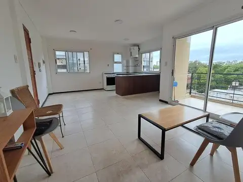 ALQUILER DE DEPARTAMENTO 2 AMBIENES PILAR