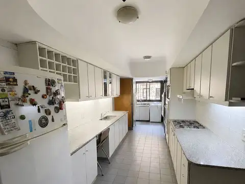 Departamento en Alquiler de 4 dormitorios