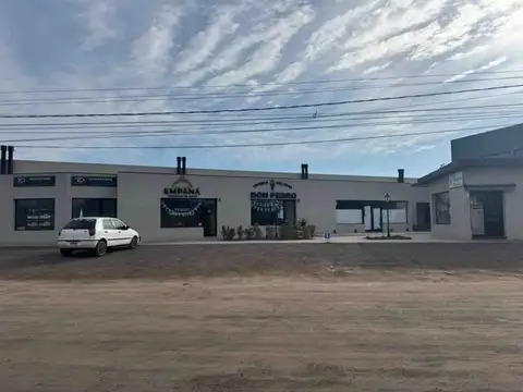 Local comercial en alquiler - Pilar