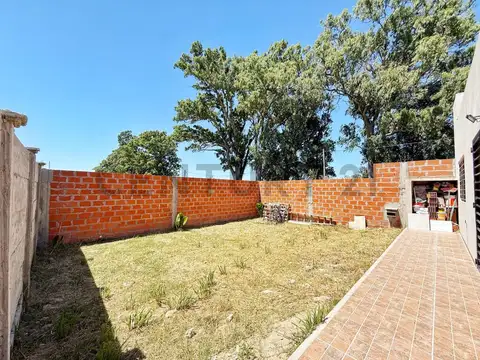 CASA EN VENTA EN LA PLATA