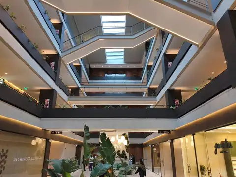 Oficina en Alquiler en Luzuriaga, USD 690