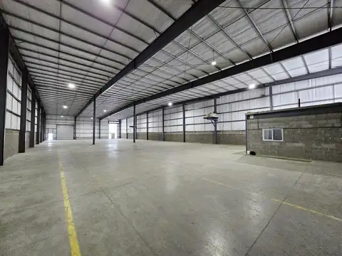 Depósito 1300m2 alquiler Polo industrial Spegazzini Ezeiza