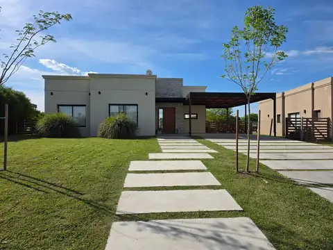 Casa en Alquiler en San Sebastian Area 2