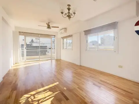 VENTA DEPTO DÚPLEX 3 AMBIENTES LUMINOSO EN PALERMO