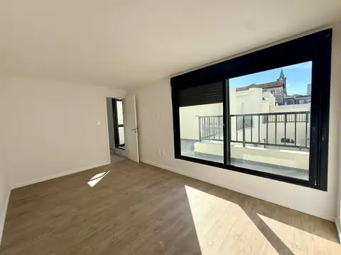 Venta Parque Rodo apartamento 2 dorm c parrillero