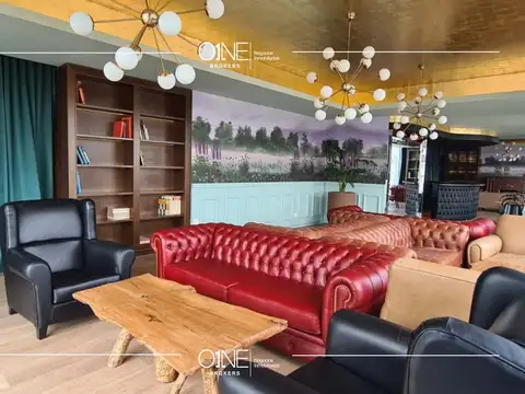 Oficina en Av. Cordoba esquina Uruguay 322m2   72m2 Terraza a estrenar !!