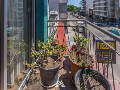 Depto Tipo Casa 3 ambientes con 1 baño