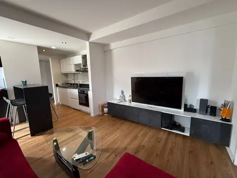 Impecable 2 ambientes con terraza y parrilla!