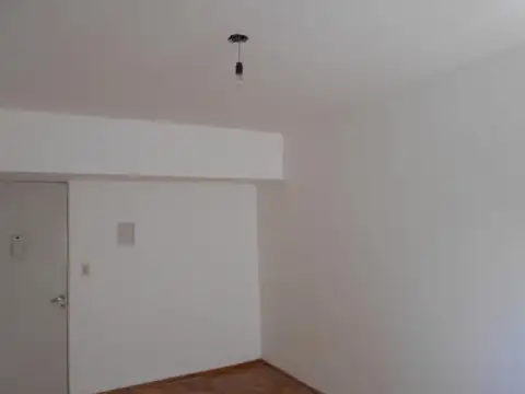 Departamento en Alquiler 42 años