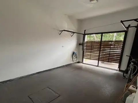 Casa en Venta en El Palomar, USD 179.000