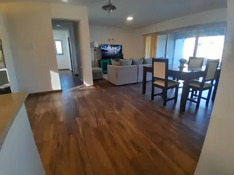 CASA A LA VENTA EN BARRIO "LAS CORTADERAS 2"