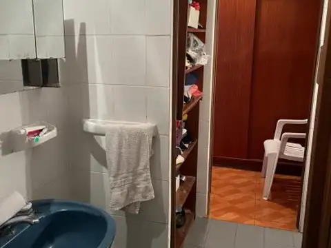 Amplio PH en planta alta sin expensas