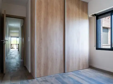 VENTA DEPARTAMENTO 2 HABITACIONES GRANDE -ARROYITO