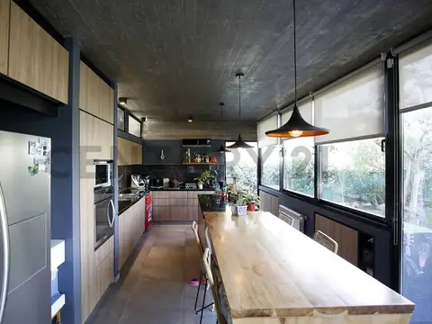 CASA EN VENTA EN CITY BELL EL QUIMILAR