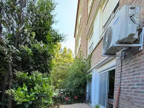 Monseñor Larumbe al 3100