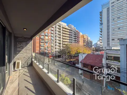 Coronel Ramón Lorenzo Falcón 5600, Piso 3