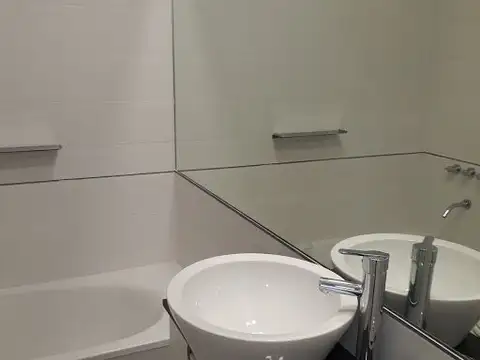 monroe 2800, Piso 10