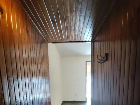 Pizzurno 100, Piso 1