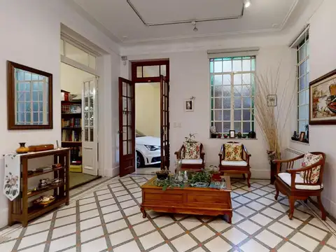 Casa de 4 dormitorios en venta en La Plata