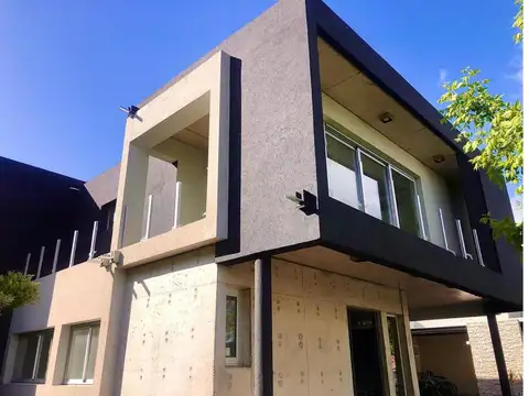 Casa en Venta - 3 dormitorios -