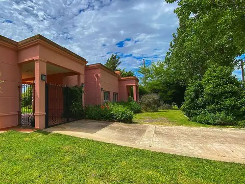 CASA EN FINCAS DE SAN VICENTE
