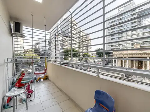 Departamento 4 ambientes con 2 baños