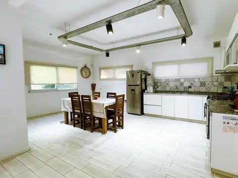 Hermosa casa quinta en venta - Barrio Yei Pora APTO CREDITO