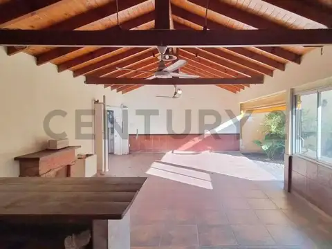 Casa en Venta en Castelar Sur, USD 135.000
