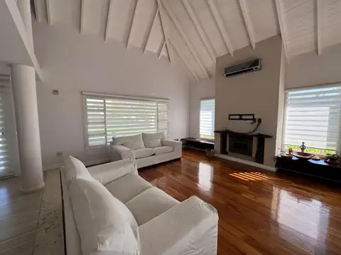 Casa en Venta en San Diego Country Club, USD 580.000