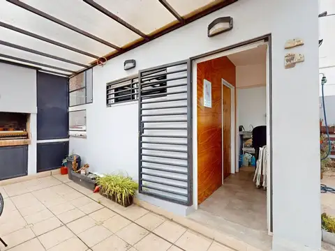 Depto Tipo Casa en Venta 15 años