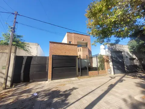 Casa en La Plata
