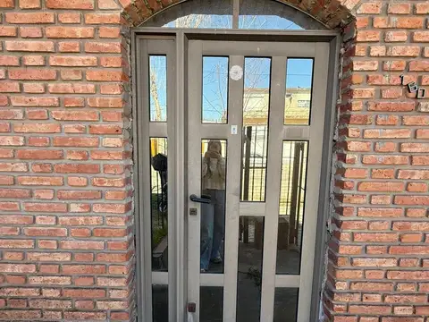 Venta | Casa | 3 Dormitorios | Cochera | Capitán Bermúdez | Barrio Villa del Prado | Apta crédito